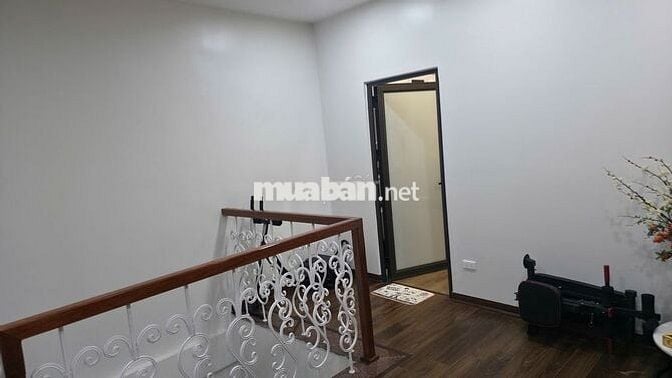 NHÀ ĐẸP PHỐ THỌ LÃO - ÔTÔ ĐỖ CÁCH 10M, 100M RA TRUNG TÂM HAI BÀ TRƯNG