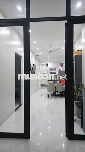 NHÀ ĐẸP PHỐ THỌ LÃO - ÔTÔ ĐỖ CÁCH 10M, 100M RA TRUNG TÂM HAI BÀ TRƯNG