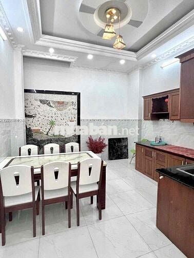 BÁN NHÀ 2 LẦU HẺM XE HƠI ĐÀO TÔNG NGUYÊN 4 ❌ 12,5, giá: 6ty650tr TL