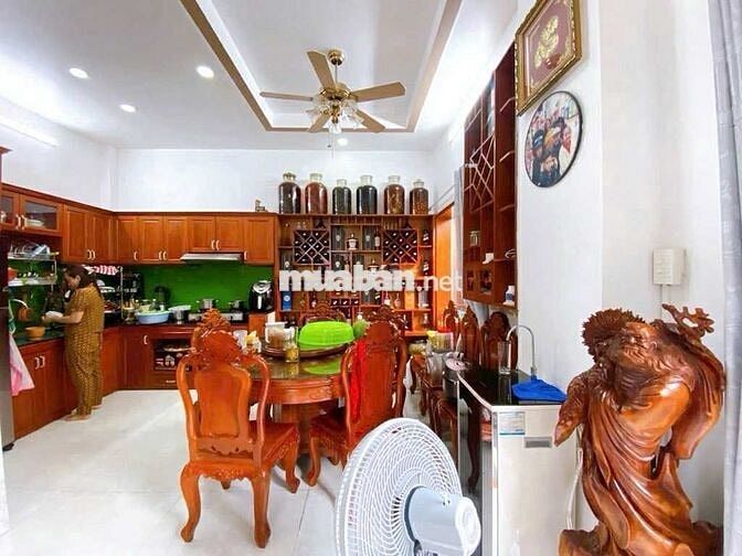 NHÀ NGANG 6M HXH TRUNG TÂM NHÀ BÈ