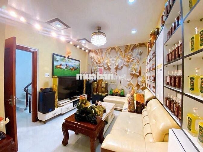 NHÀ NGANG 6M HXH TRUNG TÂM NHÀ BÈ