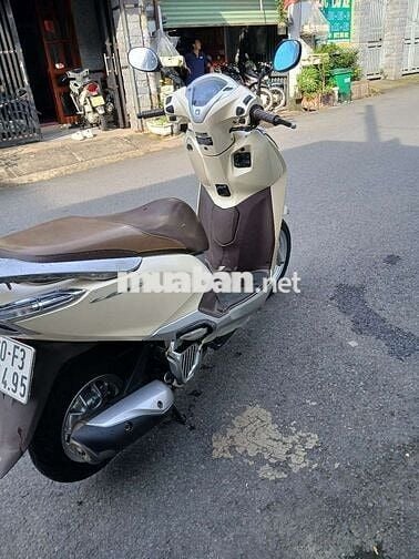 Can ban xe laed nhu hinh hoac giao luu xe khac