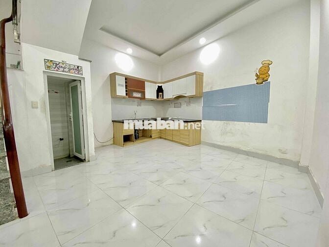 CHO THUÊ NHÀ NGUYÊN CĂN 4PN 3TOILET - KHU CHỢ PHẠM VĂN HAI