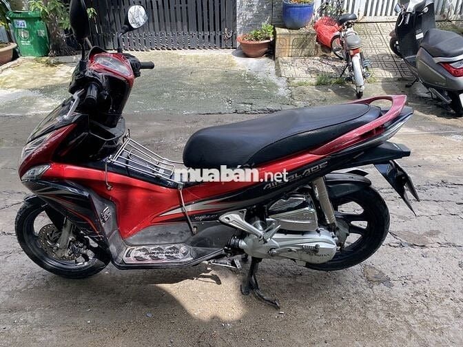 Honda Air Blade FI Đỏ đen