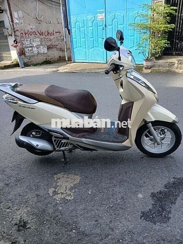 Can ban xe laed nhu hinh hoac giao luu xe khac