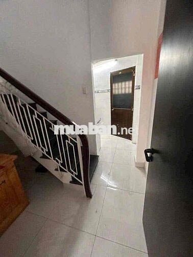 NGUYÊN CĂN MẶT TIỀN QUẬN 1 ( 1 TRỆT 3 LẦU ) KD TỰ DO