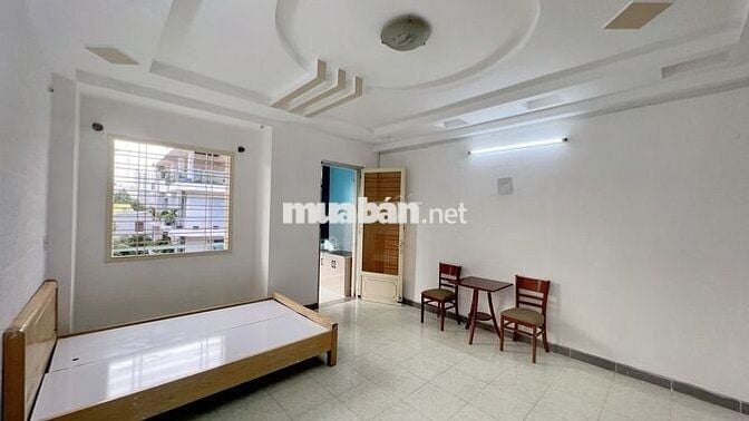 STUDIO 40M2 ĐẦY ĐỦ NỘI THẤT CÓ BAN CÔNG LỚN + TÁCH BẾP