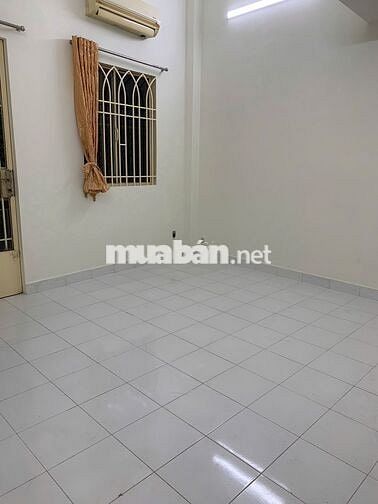 Chính chủ cho thuê nhà HXH – gần chợ Phú Nhuận, vài phút tới Q.1