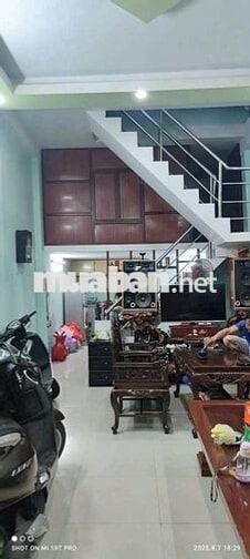 BÁN NHÀ SHR 1 LẦU ĐÚC BTCT ĐƯỜNG NGUYỄN VĂN QUÁ P.ĐÔNG HƯNG THUẬN Q.12