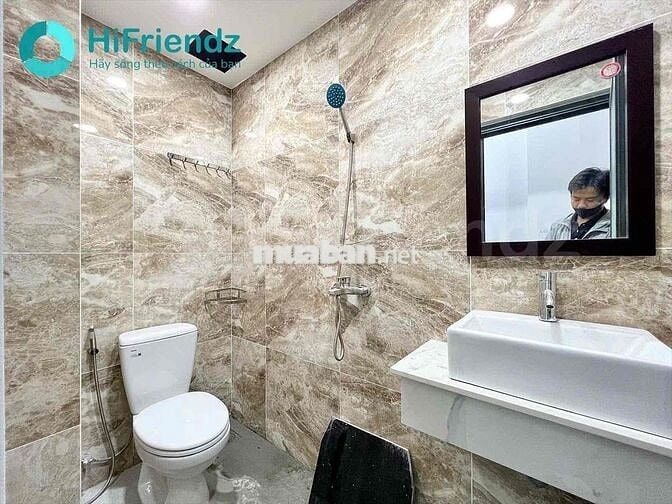 CHÍNH CHỦ DUPLEX CỬA SỔ, MÁY GIẶT RIÊNG, THANG MÁY ĐẦY ĐỦ