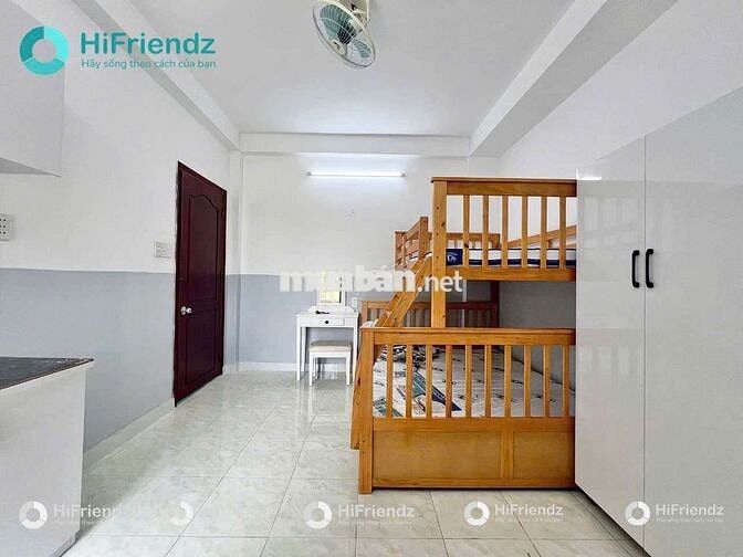 STUDIO BAN CÔNG THOÁNG MÁT - FULL NỘI THẤT GẦN HUTECH METRO VĂN THÁNH