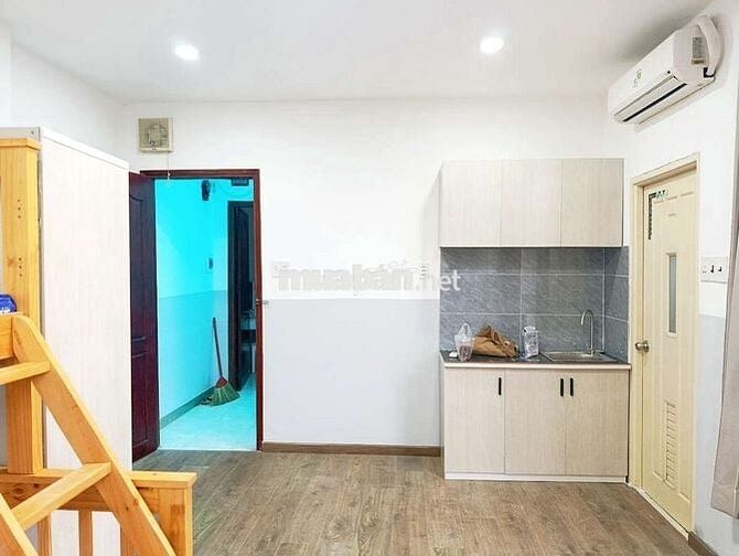 STUDIO CỬA SỔ KÍNH LỚN - FULL NỘI THẤT GẦN HUTECH, METRO VĂN THÁNH
