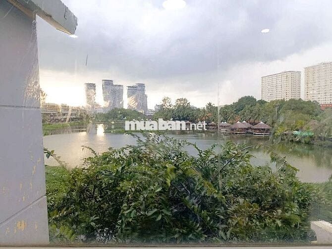 STUDIO CỬA SỔ KÍNH LỚN - FULL NỘI THẤT GẦN HUTECH, METRO VĂN THÁNH