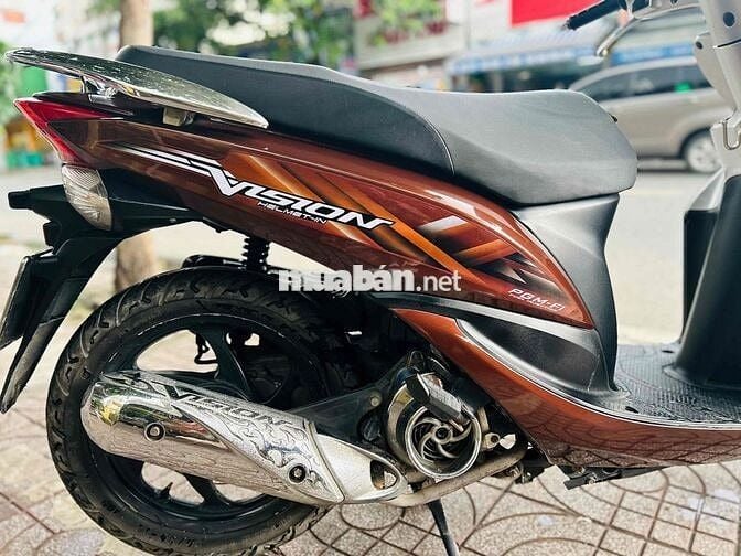 VISION 2012 DƯ DÙNG ( GIÁ CÒN GIẢM )