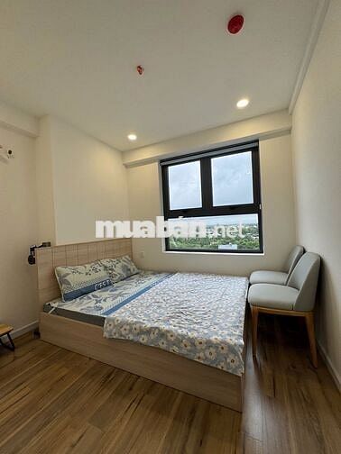 Chính chủ bán căn hộ 2pn FULL nội thất 82m2 2 ban công siêu rộng