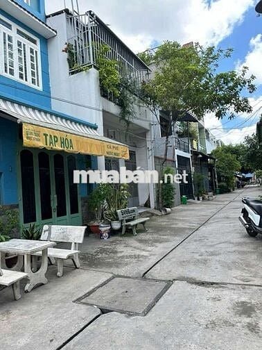 Nhà trung tâm Bình Tân , 7m xe hơi vivu , kinh doanh sát Bình Long