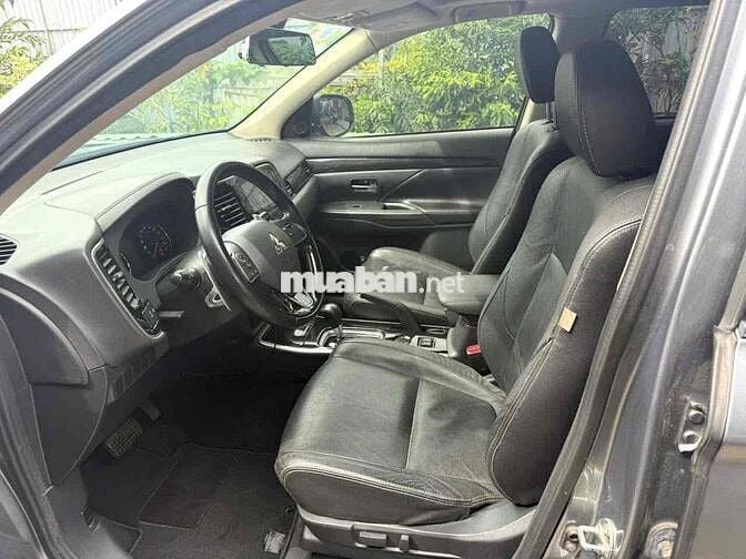 OUTLANDER 2.0premium 2019 chạy 6 vạn BẢO HÀNH 1NĂM