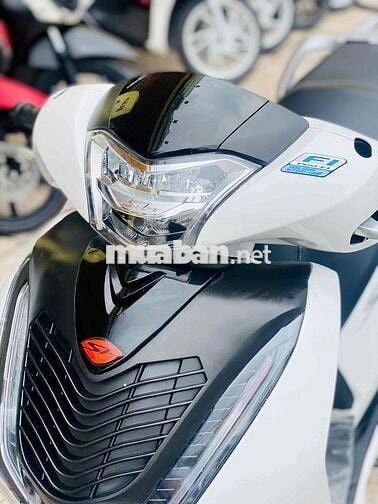 SH 150 CBS 2018 xe đẹp chuẩn zin có bán góp✅