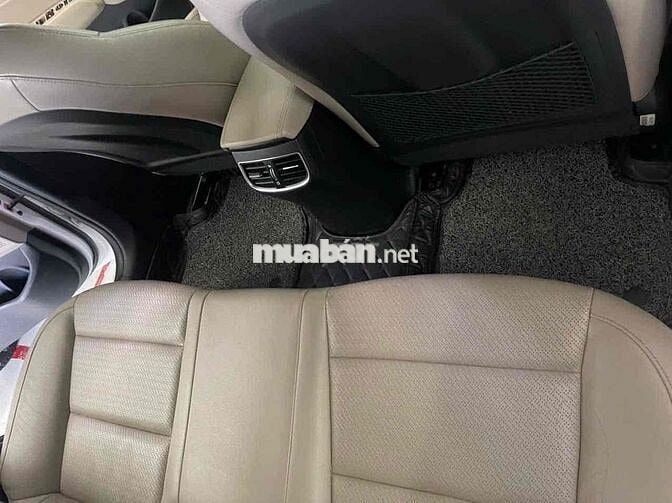 Hyundai Elantra 1.6AT 2018 nguyên zin