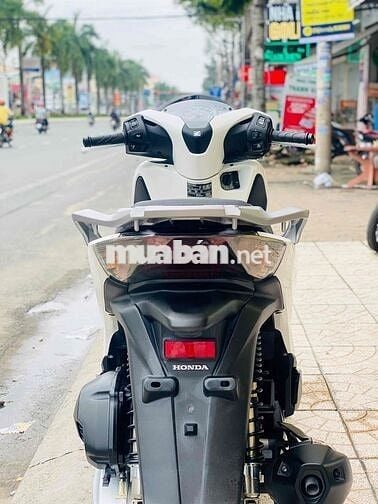 SH 150 CBS 2018 xe đẹp chuẩn zin có bán góp✅