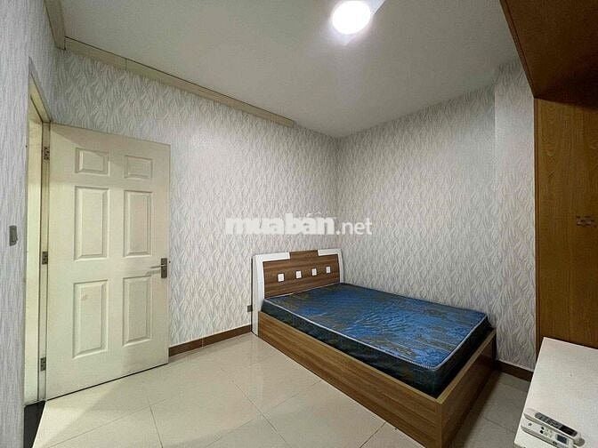 Chung Cư TheUse Full 2PN 1Pk Bancol Cửa Sổ Thang Máy Gần ĐH Bách Khoa