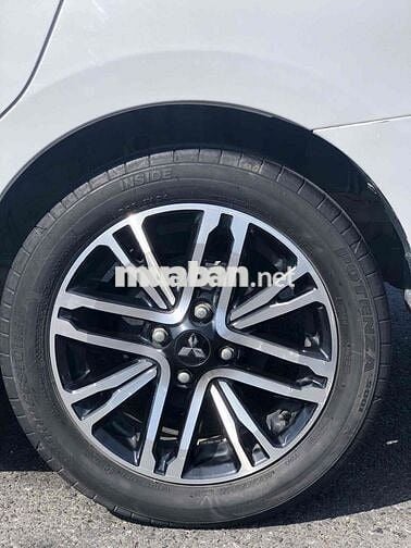 Mitsubishi Attrage 2023 1.2 MT - 13000 km