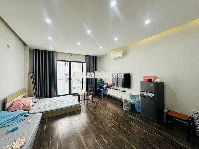 GIÁ 13 TỶ! NHÀ LÊ DUẨN - ĐỐNG ĐA: 45M², 5 TẦNG - 100M RA HỒ 3 MẪU!