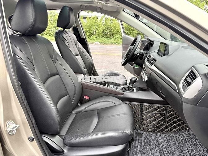 Mazda 3  1.5 AT Sedan 2018