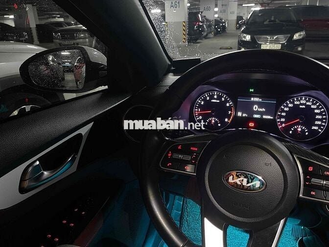 Kia Cerato 2019 2.0 AT Premium - 50000 km