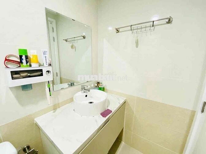Cho thuê diamond riverside full nội thất 2 phòng -2 vệ sjnh