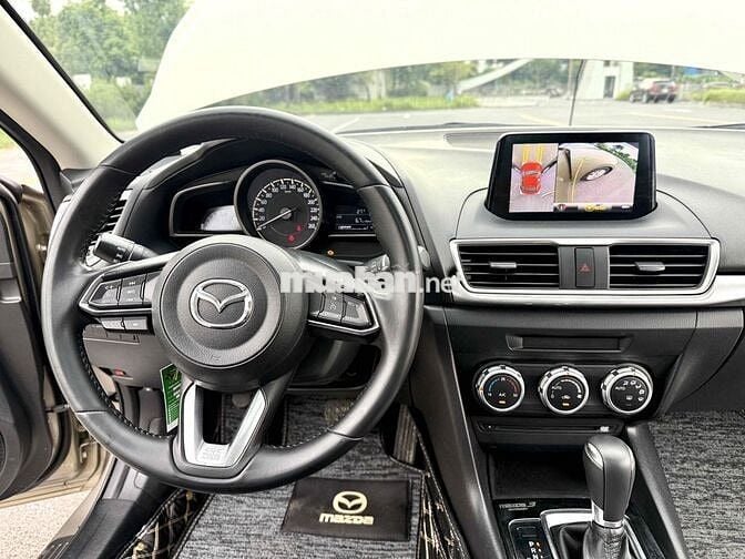 Mazda 3  1.5 AT Sedan 2018