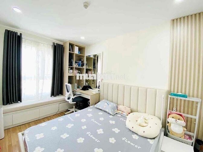 Cho thuê diamond riverside full nội thất 2 phòng -2 vệ sjnh