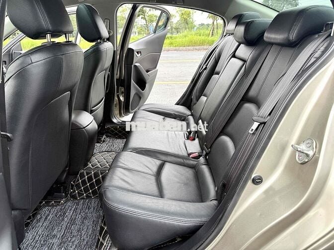 Mazda 3  1.5 AT Sedan 2018