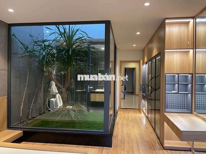 Cho thuê nguyên căn 4 tầng mặt tiền Lê Văn Hiến