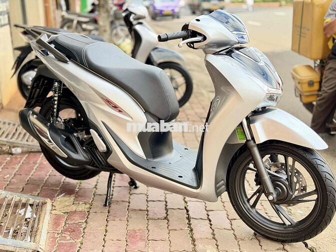 SH XÁM TI TAN XE MÀU HOT, MÁY ZIN KENG