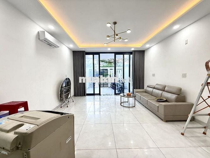 CHO THUÊ NHÀ 5 CĂN HỘ FULL NỘI THẤT CÓ THANG MÁY BIỂN KHU VĨNH NGUYÊN