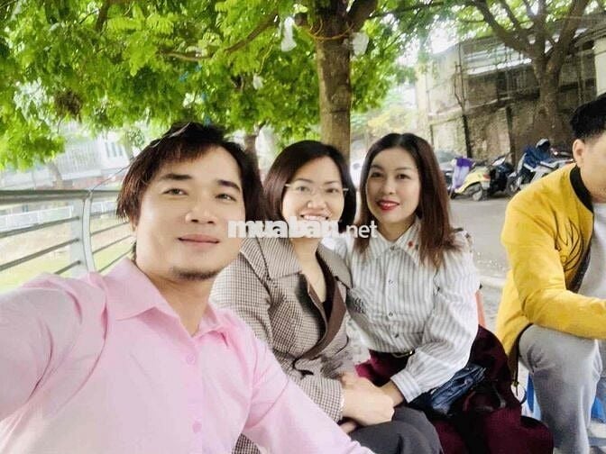 Chính Chủ Cần Bán Gấp Nhà Mặt Phố Võ Chí Công. Diện Tích Lớn, Mặt Tiền