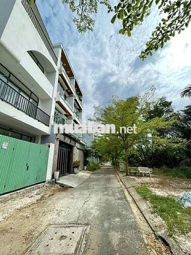 Bán lô đất 2 mặt tiền đẹp 80m2 – Huỳnh Tấn Phát – SHR Thổ cư – 4.x tỷ