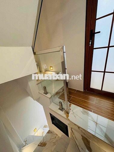 Nhà hẻm 1trục trẳng 12,4m 2pn 2WC đường Nguyễn Văn Đậu. Phú Nhuận