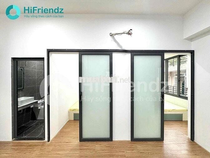 Cho Thuê 2PN 1PK 45m2 Balcon Lớn Ngay Cao Thắng Viettel VX Dân Chủ Q10