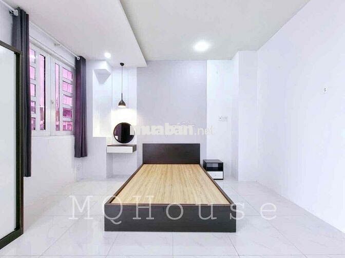 Cho Thuê Studio Balcon 30m2 Thang Máy Đi Bộ ĐH Kinh Tế UEH Quận 10