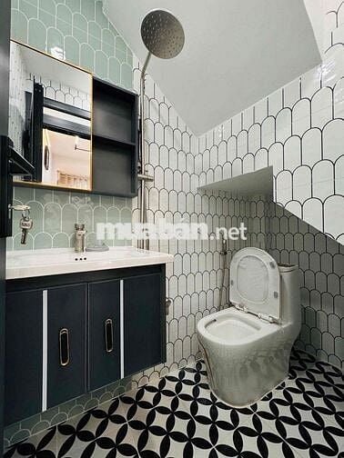 Nhà hẻm 1trục trẳng 12,4m 2pn 2WC đường Nguyễn Văn Đậu. Phú Nhuận