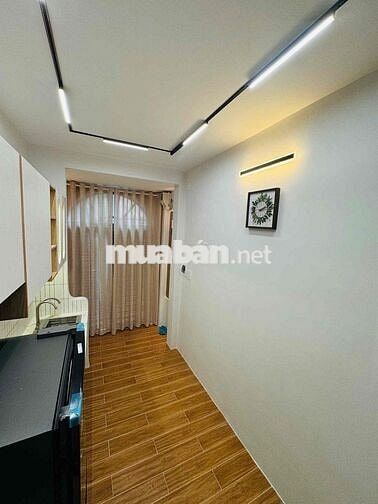 Nhà hẻm 1trục trẳng 12,4m 2pn 2WC đường Nguyễn Văn Đậu. Phú Nhuận