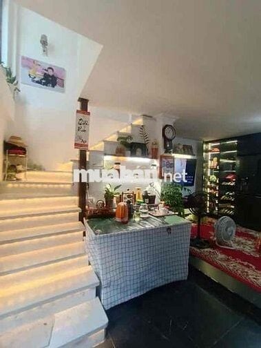 BÁN NHÀ CỔ NHUẾ-LÔ GÓC 2 THOÁNG- Ô TÔ ĐỖ CỬA- ĐƯỜNG THÔNG - KINH DOANH