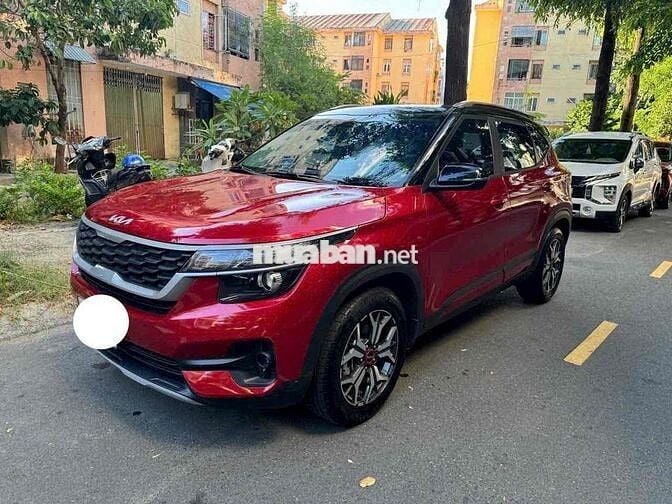 Kia Seltos 1.4 Deluxe 2022 màu đỏ 5v6