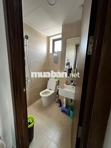 Opal Skyline cho thuê studio: 3tr8; 1PN 4,5tr; 2PN 5tr và 3PN 6,5tr