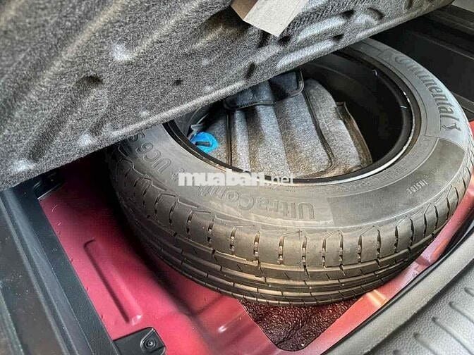 Kia Seltos 1.4 Deluxe 2022 màu đỏ 5v6