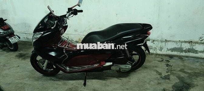Honda PCX Đỏ đen