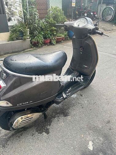 Vespa nhập ý.máy siêu êm ngon.cavet giấy tờ đầy đủ