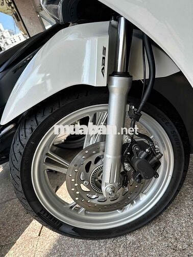 SH 125i ABS + HSTC 2022 Trắng BSTP Chính Chủ